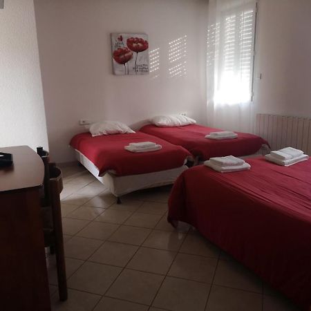 Hotel Castel D'Olmes Tabre Zewnętrze zdjęcie