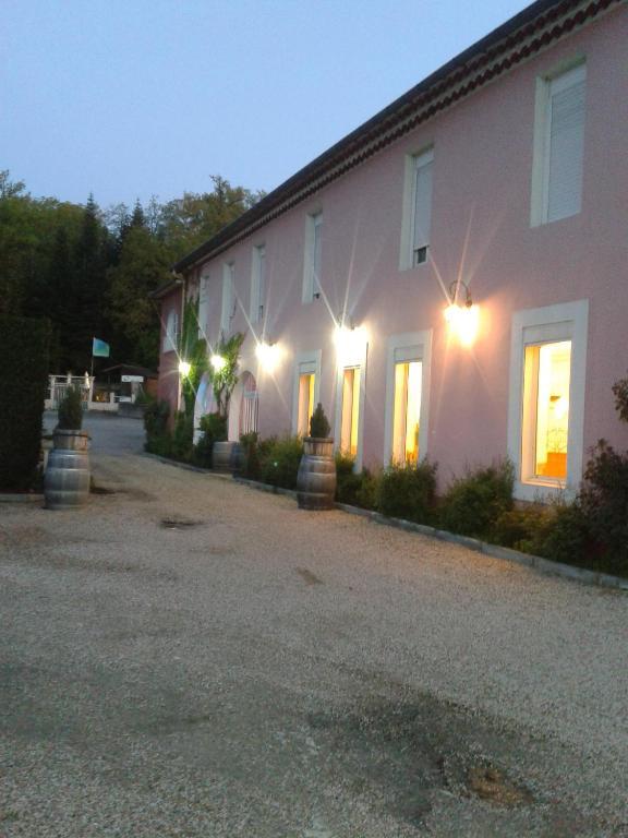 Hotel Castel D'Olmes Tabre Zewnętrze zdjęcie