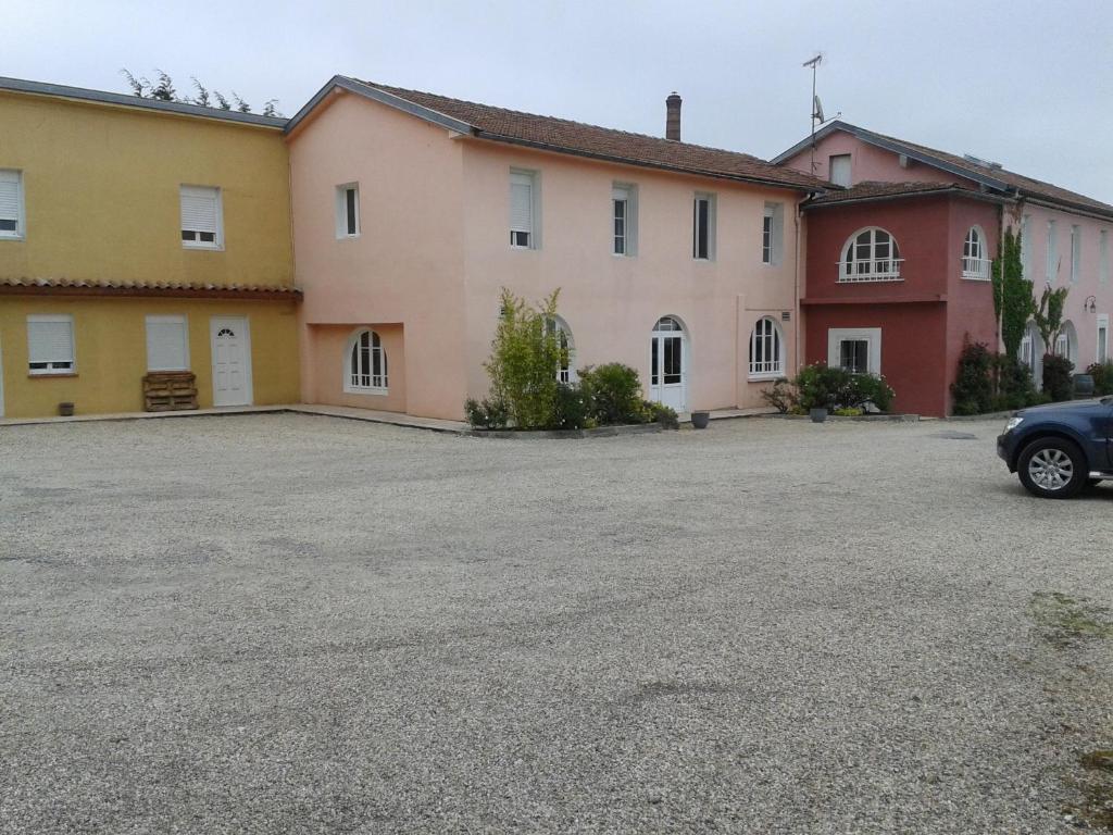 Hotel Castel D'Olmes Tabre Zewnętrze zdjęcie