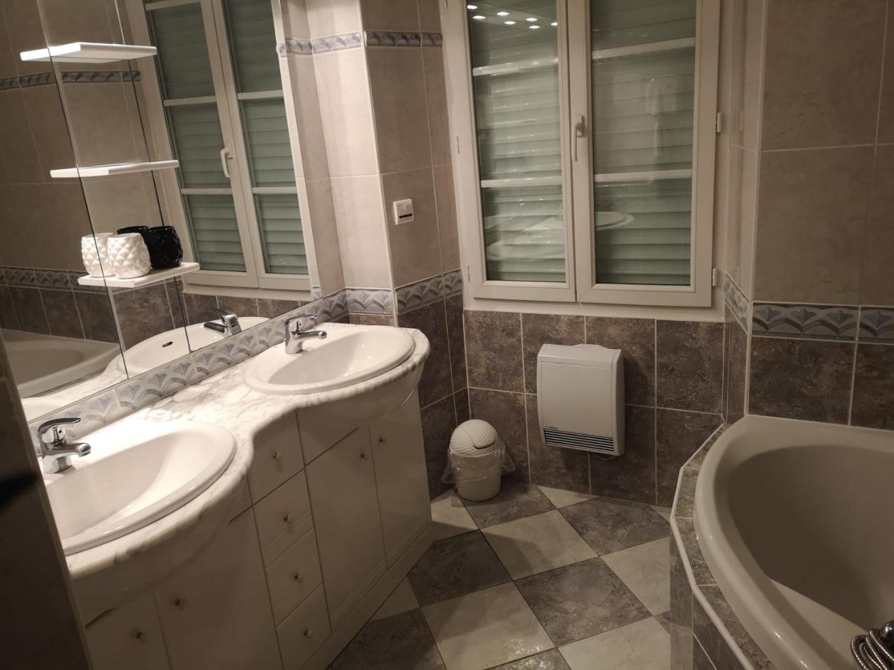 Hotel Castel D'Olmes Tabre Zewnętrze zdjęcie